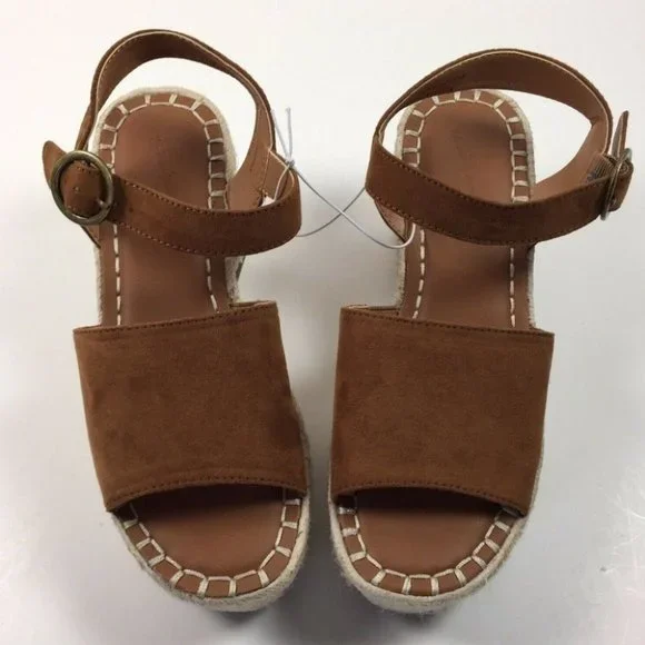 Universal Thread Morgan Wedges Cognac - Picture 6 of 6